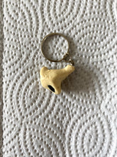 Load image into Gallery viewer, suprise key chain
