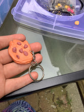 Load image into Gallery viewer, Cookie key chain
