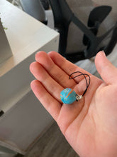 Load image into Gallery viewer, Marble key chain
